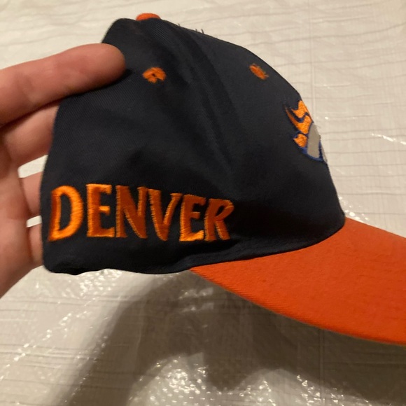 Vintage 90s Denver Broncos adult SnapBack football hat cap one size - Picture 2 of 7